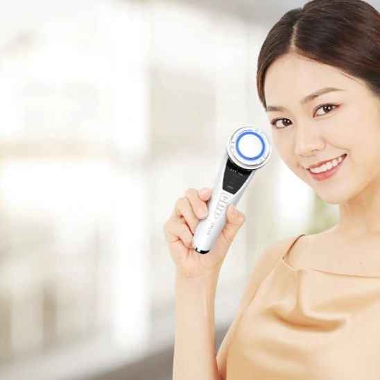 Masseur visage par vibrations