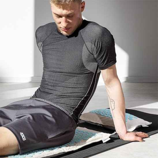 Tapis d'acupression detendu